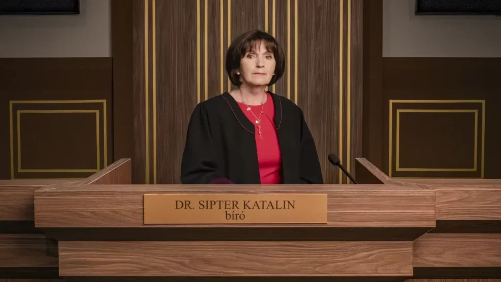 28 évig ítélkezett Szegeden – ő Sipter Katalin, az RTL új bírónője Sipter Katalin, az RTL új bírónője